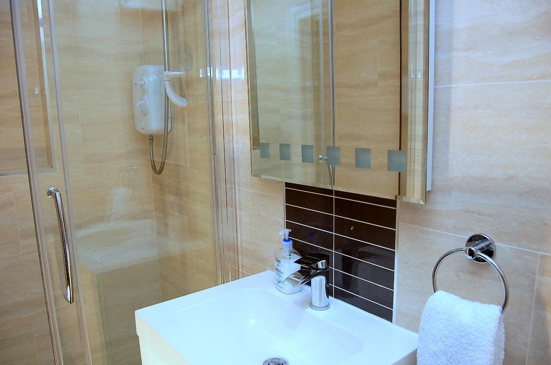 하운슬로우 Heathrow Travellers Hub B&B 외부 사진